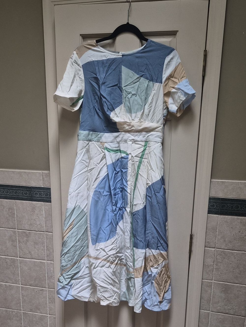 Women’s Abstract Print Short Sleeve Midi Dress in Blue and Cream